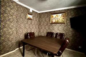 комерційна за адресою Олени Пчілки вул., 8