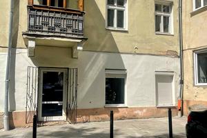 коммерческая по адресу Подмурная ул., 24