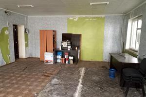 комерційна за адресою И.Гена, 3