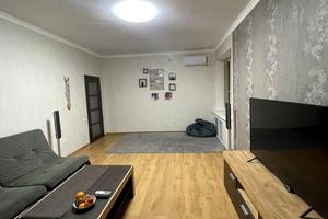 квартира за адресою Ярослава Мудрого вул. (Петровського), 38