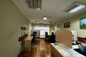 комерційна за адресою Оболонська набережна вул., 7