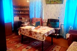 будинок за адресою суворова