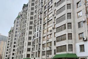 квартира за адресою Тенистая, 15