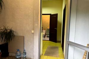 комерційна за адресою Незалежності вул. (Титова), 18-А