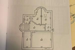 будинок за адресою Кленова