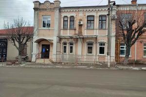 коммерческая по адресу Героїв Небесної Сотні ул., 36
