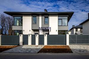 будинок за адресою Феодосія Печерського вул. (Піонерська)
