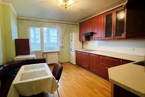 квартира за адресою Смілянська вул., 15