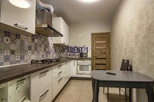 квартира за адресою Героїв Небесної Сотні просп., 34/2