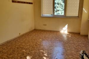 коммерческая по адресу Строителей ул., 34