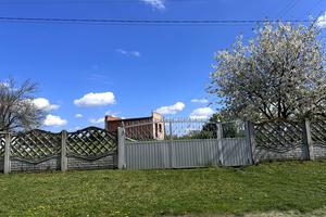 участок по адресу с. Ковалевка, Матросова, 5