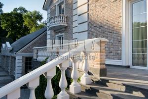 будинок за адресою провулок Зарічний