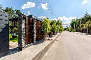 будинок за адресою Соснова