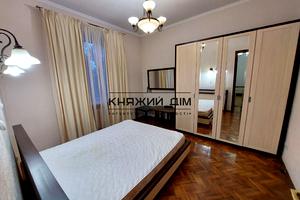 квартира за адресою Івана Мазепи вул. (Січневого Повстання), 3