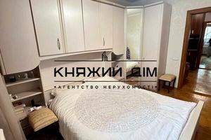 квартира за адресою Драгоманова вул., 14-А