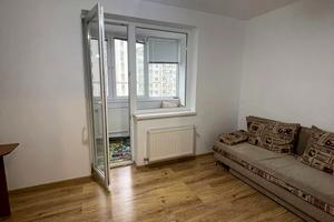 квартира за адресою Василя Симоненка вул., 39