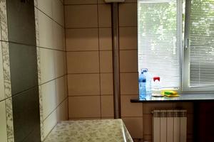 квартира за адресою Короленка вул., 1