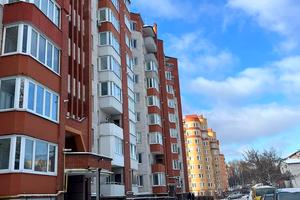 квартира за адресою Довженка вул., 24