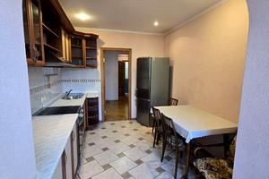 квартира по адресу Драгоманова ул., 23-Б