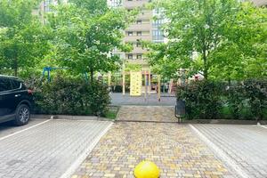 коммерческая по адресу Радистов ул., 34-Р
