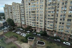 комерційна за адресою Микільсько-Слобідська вул., 2-В