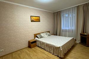 квартира по адресу Олега Мудрака ул. (Генерала Наумова), 66