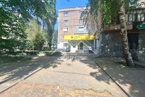 квартира за адресою Соборності, 25