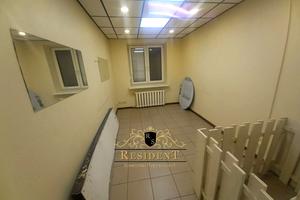 комерційна за адресою Слобожанський просп. (ім. газети Правда), 1