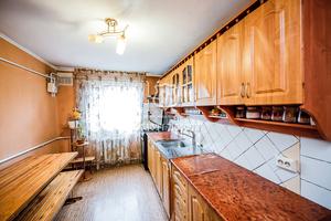 будинок за адресою Шкільна, 3а