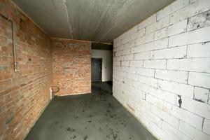 квартира за адресою Домбровського, 75
