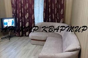квартира за адресою Євгена Коновальця бульв. (Маршала Конєва), 100