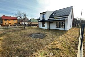 будинок за адресою Червоної Калини вул., 49