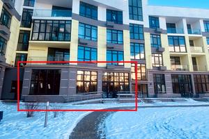 комерційна за адресою Богатирська вул., 32