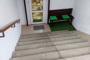 коммерческая по адресу Андрея Первозванного ул. (Стахурського), 4а