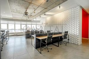 комерційна за адресою Кловський узвіз (Кловський), 7a