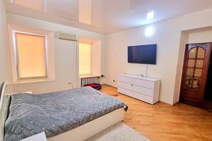 квартира по адресу Толстого Льва пл., 21