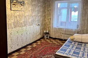 квартира за адресою Андріївська вул., 12