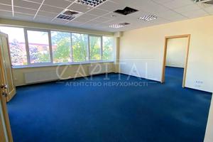 комерційна за адресою Сирецька вул., 5