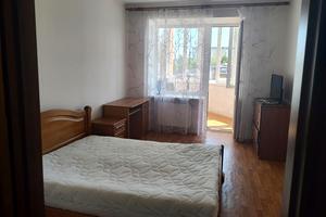 квартира по адресу Будівельників ул., 1
