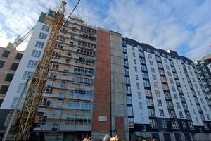 квартира за адресою Чорновола вул., 155