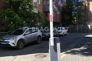 комерційна за адресою Ярославів Вал вул., 21-Г