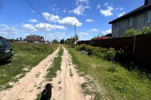 участок по адресу Польова