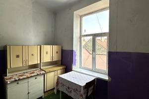 квартира за адресою Конституційна вул. (28 Червня), 27