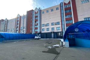 комерційна за адресою Братиславська вул., 52