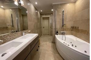 будинок за адресою Василя Сліпака вул. (Єрмолової), 1