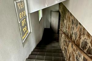 комерційна за адресою Університетська вул., 2-Ю