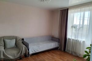квартира за адресою Зарічанська вул., 18/1