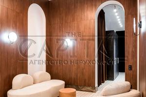 комерційна за адресою Саксаганського вул., 58