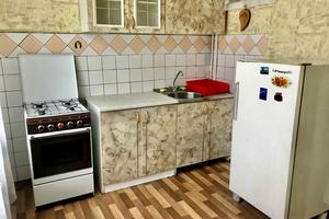 квартира за адресою Леоніда Жаботинського вул. (Правди)
