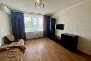 квартира по адресу Космонавтов ул., 142